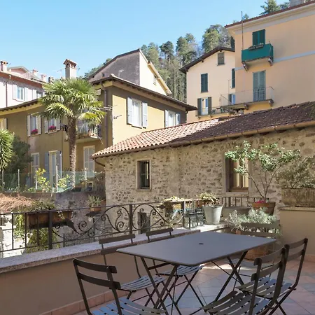 Nene - La Scalinata * ベッラージョ