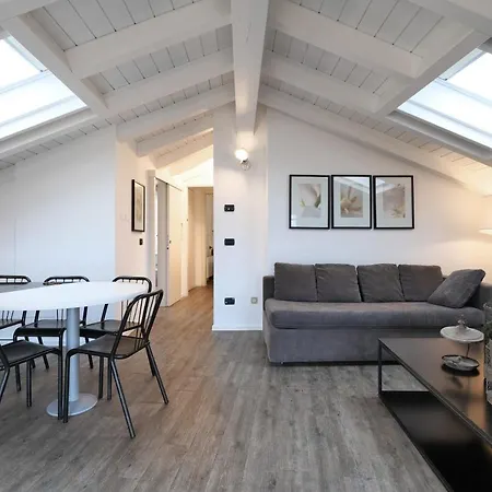 Apartment Nene - La Scalinata